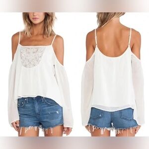 Lovers + Friends Ethereal Open‎ Shoulder Top in White - S
